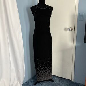 Elegant Black Evening Dress